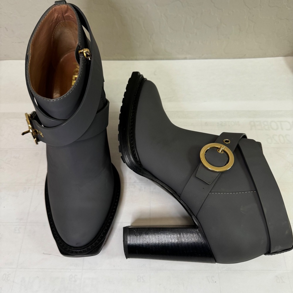 Pollini Women 7.5 EU 38 Gray Leather Ankle Boots Gold Buckle Lug Sole Block Heel